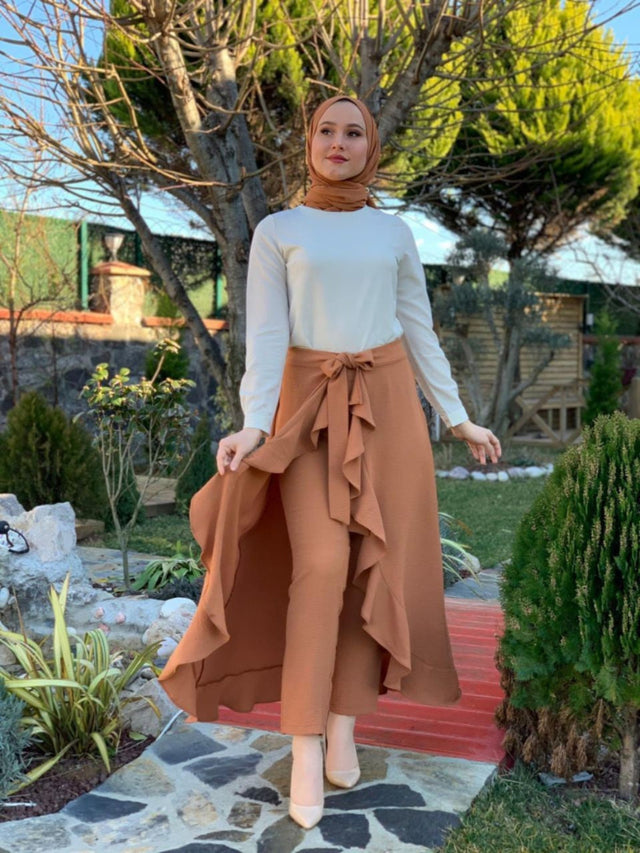 TAN TROUSERS AND SHIRTS SET