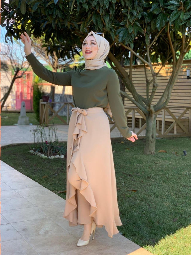 TROUSERS AND  SHIRTS SET