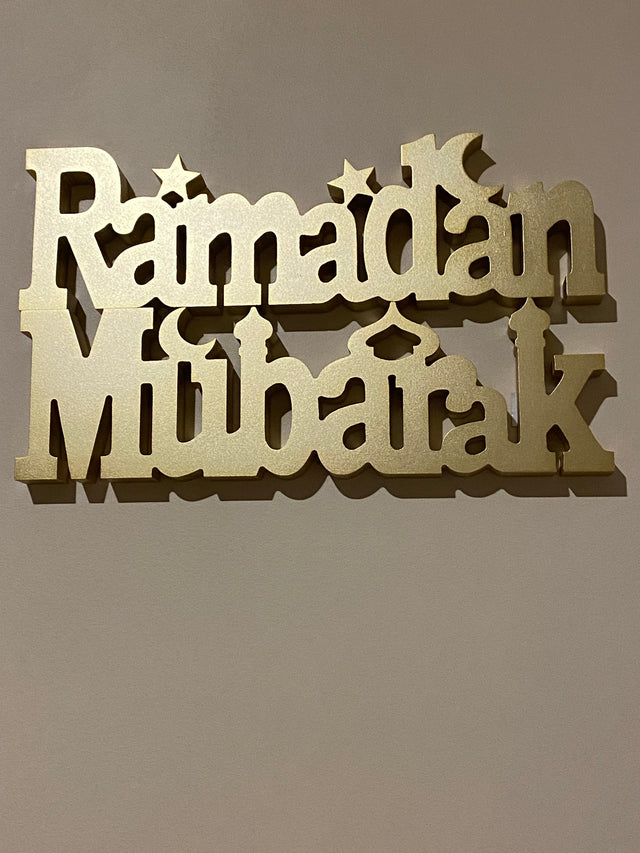 Ramadan Mubarak Wooden Signage